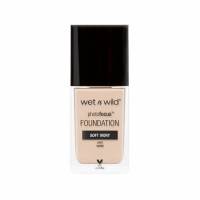 Wet n Wild Photo Focus Matte Foundation in Soft Ivory: Flawless Finish for All-day Photography