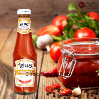 Heinz Chilli Sauce 300gm: Add a Spicy Kick to Your Meals!