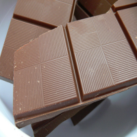 Belgian Dark 70% No Added Sugar - Indulge in guilt-free chocolate bliss!
