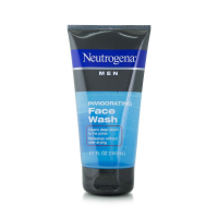 Neutrogena Men's Invigorating Daily Foaming Gel Face Wash 150ml: Refresh and Cleanse Your Skin