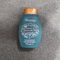 Aveeno Rose Water & Chamomile Blend Shampoo: Naturally Refreshing Haircare Solution