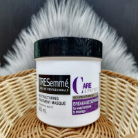 TRESemmé Restructuring Treatment Masque 500ml | Deep Conditioning Hair Mask