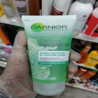 Garnier Clarifying Face Cleanser: Refreshing Cleansing Gel for Clear Skin
