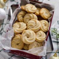 Cowhead Danish Butter Cookies 400gm - Premium Danish Butter Cookies | Delicious Danish Butter Cookies - Buy Online at Best Prices | Authentic Danish Butter Cookies - 400gm Tin - Shop Now!