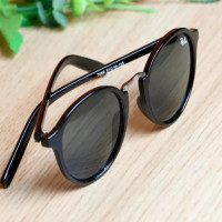 Polarized Ray ban High quality Black Sunglasses for men (Box Free)