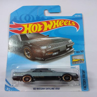 Hot Wheels Metal 82 Nissan Skyline R30 Toy Car - Black: Get Your Hands on this Collectible Die-Cast Car