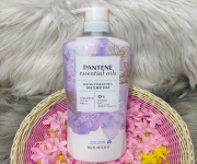 Pantene Essential Oils Moisturizing Shampoo with Lavender Oil and Basil - Nourish and Hydrate Your Hair