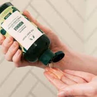 The Body Shop moringa  Scalp Care Shampoo - 250ml