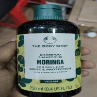 The Body Shop moringa  Scalp Care Shampoo - 250ml