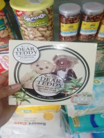 V Food Omais Dear Teddy Coconut Tin Biscuit - 150gm: Enjoy Crispy Coconut Goodness